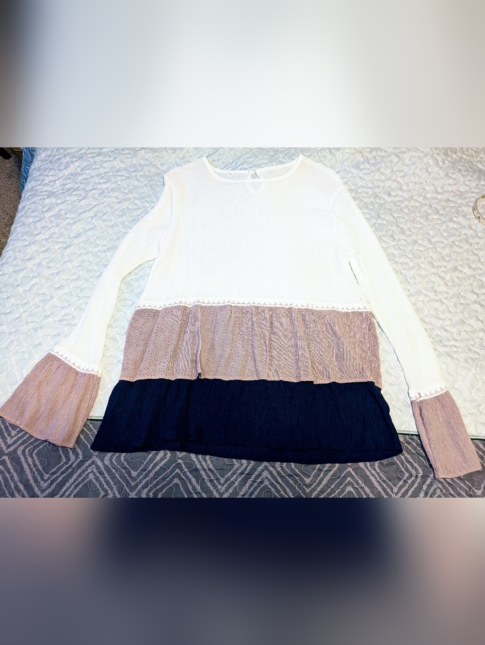 Women's Size XXL Shein Long-Sleeve Ruffled Pullover Top